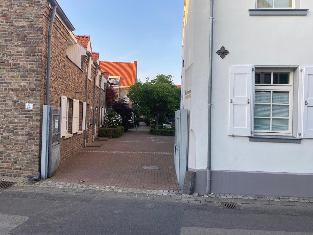 Villa Denki Dusseldorf Bagian luar foto